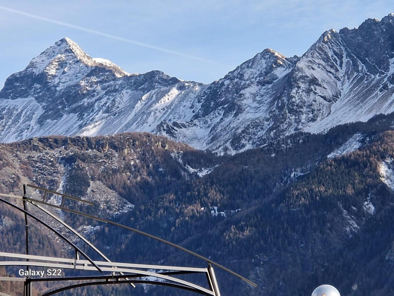Grazioso Trilocale Con Ampia Terrazza Apartamento Chiesa in Valmalenco Exterior foto